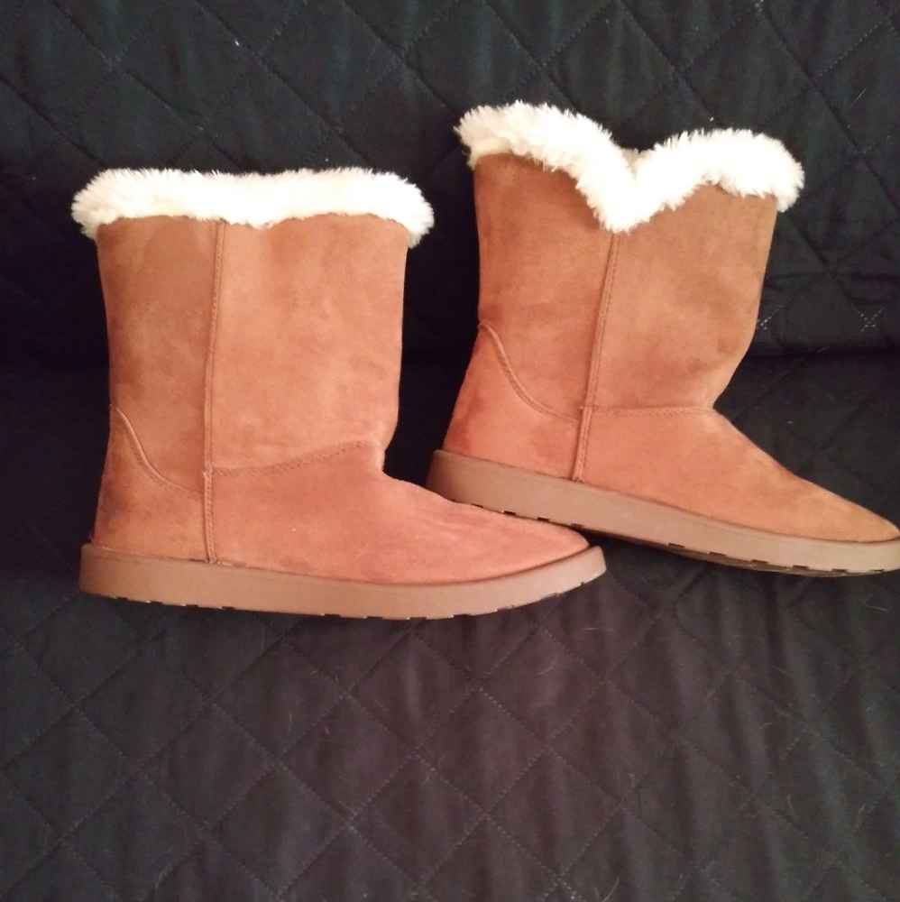 Ladies boots
